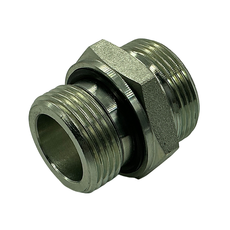 How does the captive seal design improve the reliability of BSP tube fittings?